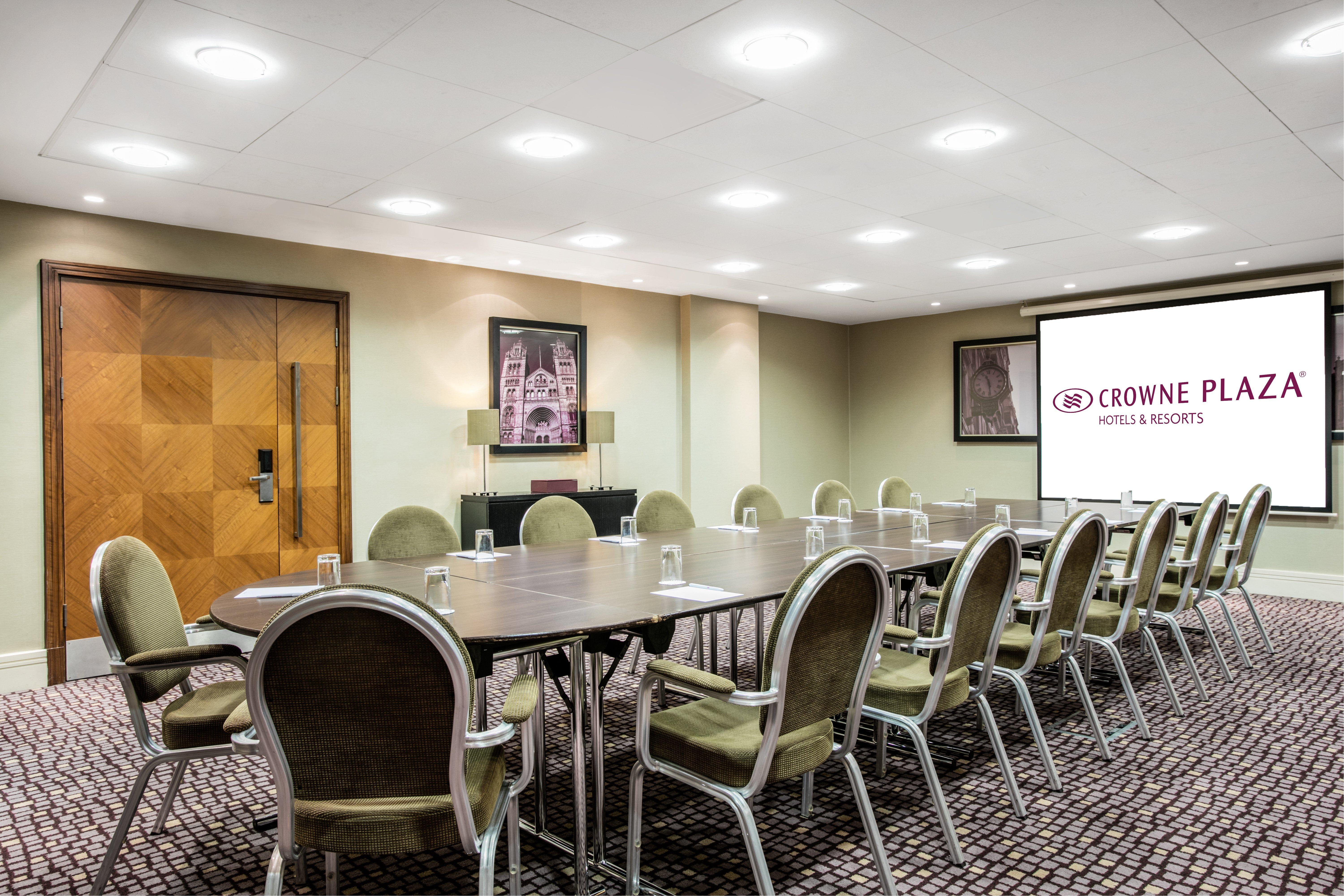 Crowne Plaza London Ealing By Ihg Hotel Kültér fotó