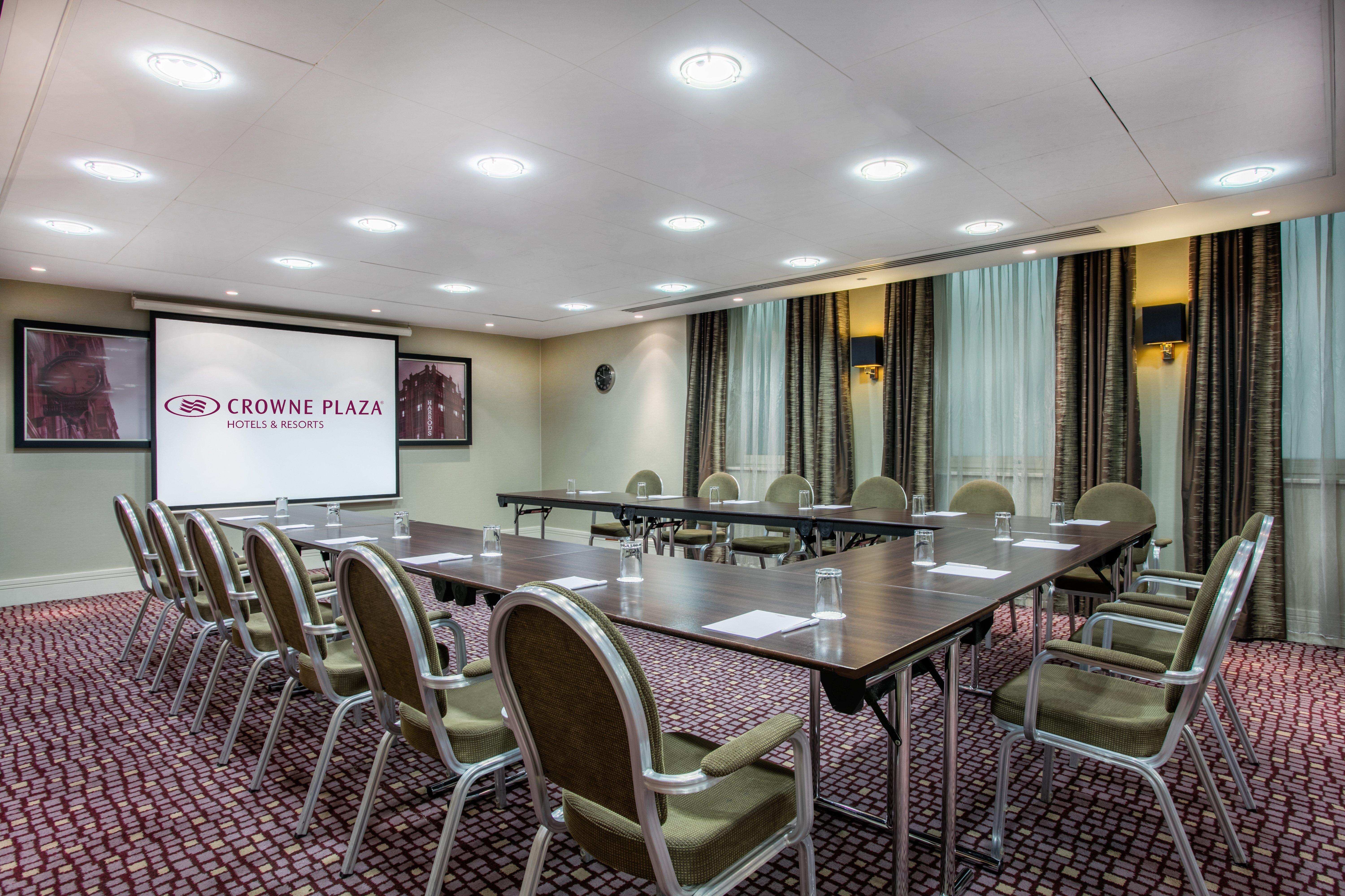 Crowne Plaza London Ealing By Ihg Hotel Kültér fotó